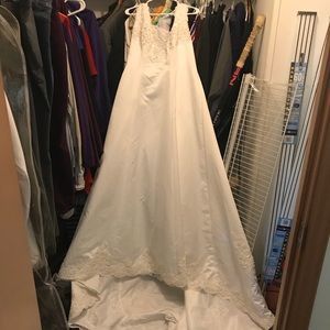 Jasmine Wedding Dress
